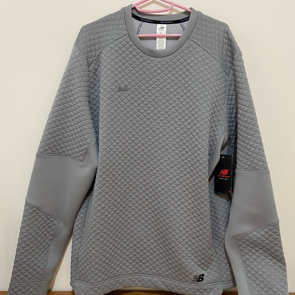 New Balance Crewneck - collab baseball gear with Mets